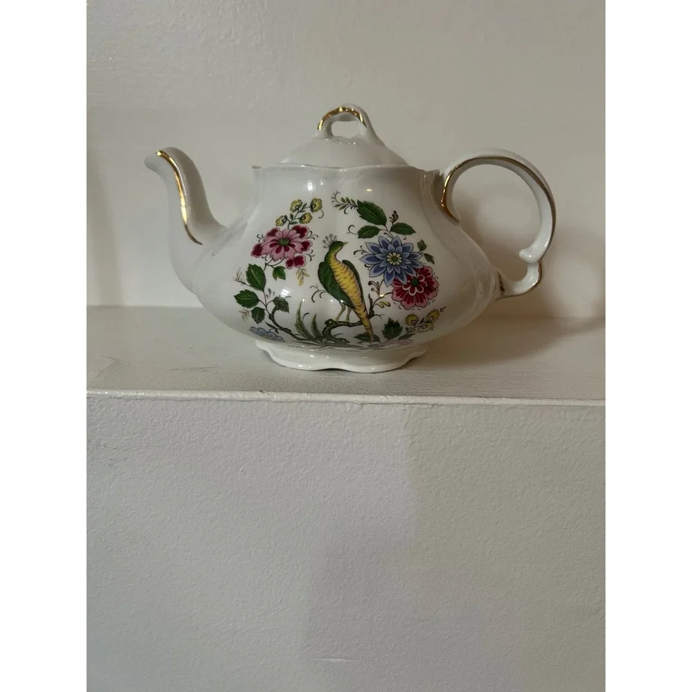 Ellgreave Wood & Sons Ironstone Teapot Bird and Floral Gold Gilt England 557 D